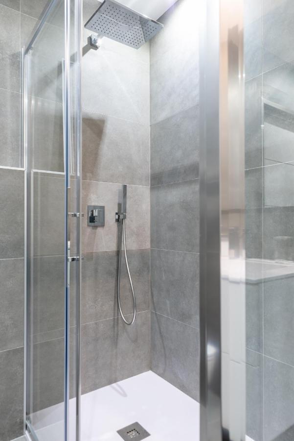 Smartbnb - 2 Pieces Moderne - Mezzanine - Emplacement Central Apartment นีซ ภายนอก รูปภาพ